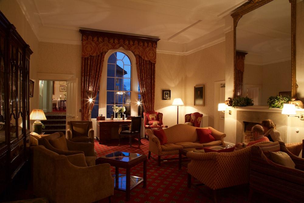 Flitwick Manor Hotel Exterior photo